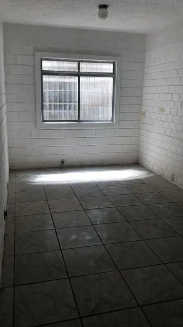 Foto 1 de Sala Comercial para alugar, 27m² em Centro, Pelotas