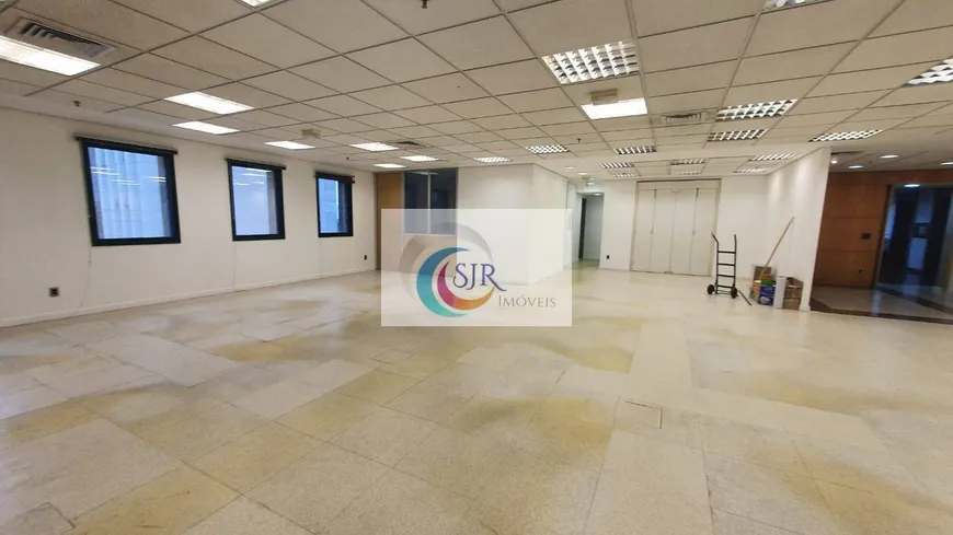 Foto 1 de Sala Comercial para alugar, 206m² em Vila Olímpia, São Paulo