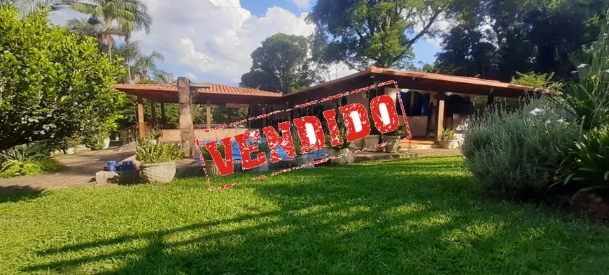 Foto 1 de Fazenda/Sítio com 4 Quartos à venda, 270m² em Casa Branca, Brumadinho