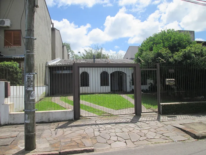 Foto 1 de Casa com 3 Quartos à venda, 163m² em Guarujá, Porto Alegre