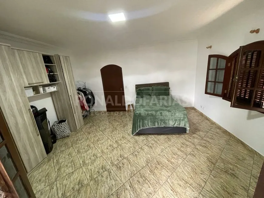 Foto 1 de Sobrado com 3 Quartos à venda, 195m² em Parelheiros, São Paulo