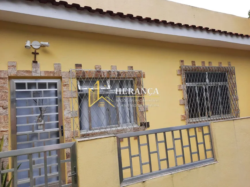 Foto 1 de Casa com 3 Quartos à venda, 144m² em Tanque, Rio de Janeiro