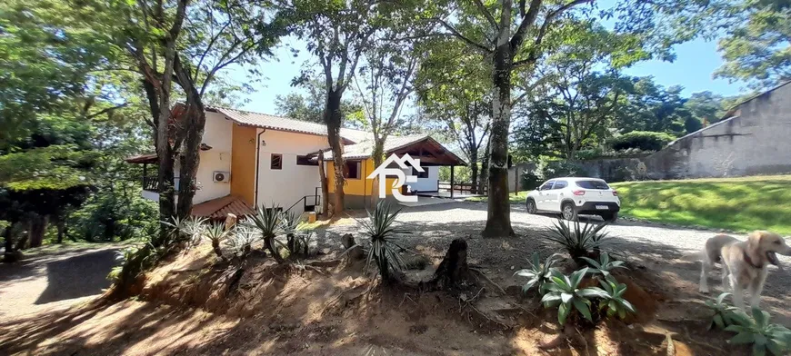 Foto 1 de Casa com 3 Quartos para alugar, 360m² em Engenho do Mato, Niterói