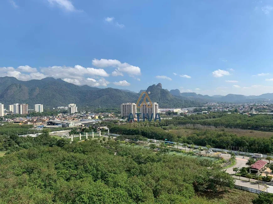 Foto 1 de Apartamento com 2 Quartos à venda, 70m² em Jacarepaguá, Rio de Janeiro