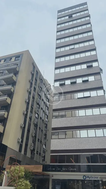 Foto 1 de Sala Comercial com 3 Quartos à venda, 42m² em Centro, Florianópolis