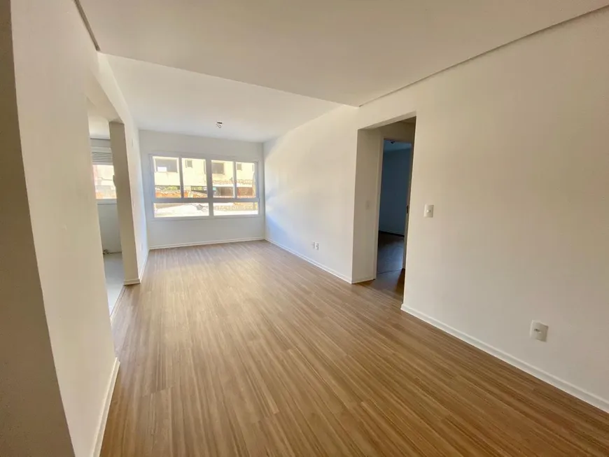 Foto 1 de Apartamento com 2 Quartos à venda, 61m² em Jardim do Salso, Porto Alegre