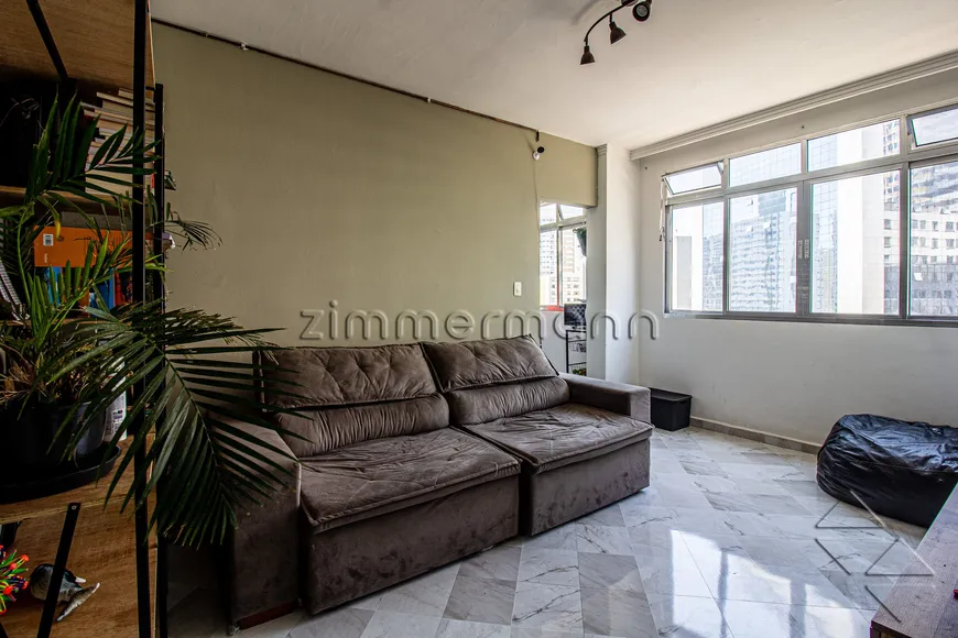 Foto 1 de Apartamento com 2 Quartos à venda, 70m² em Bela Vista, São Paulo