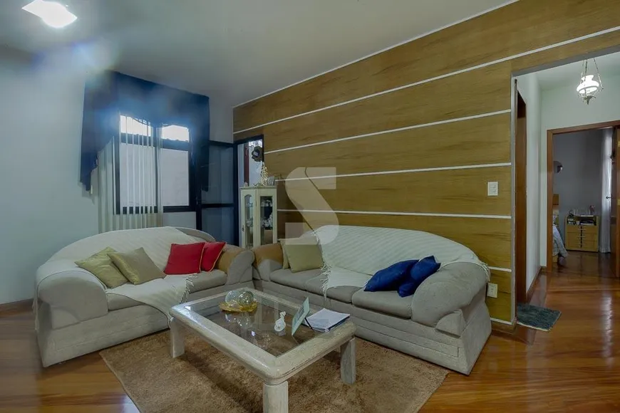 Foto 1 de Apartamento com 3 Quartos à venda, 139m² em Alvorada, Contagem