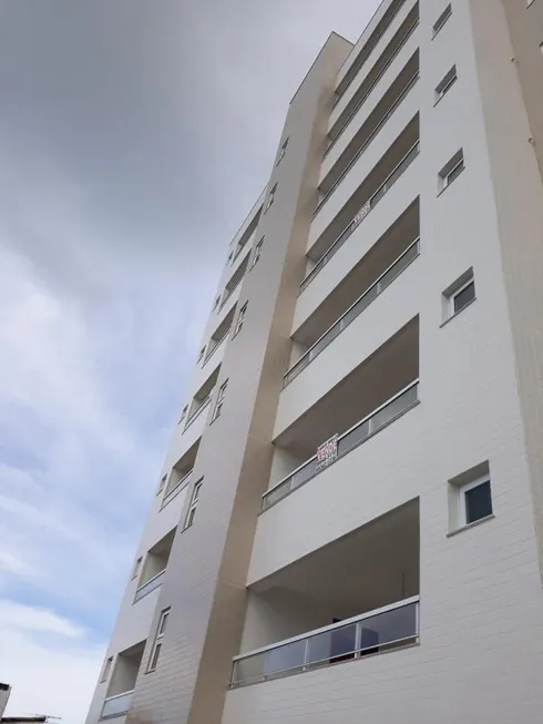 Foto 1 de Apartamento com 2 Quartos à venda, 82m² em Piatã, Salvador