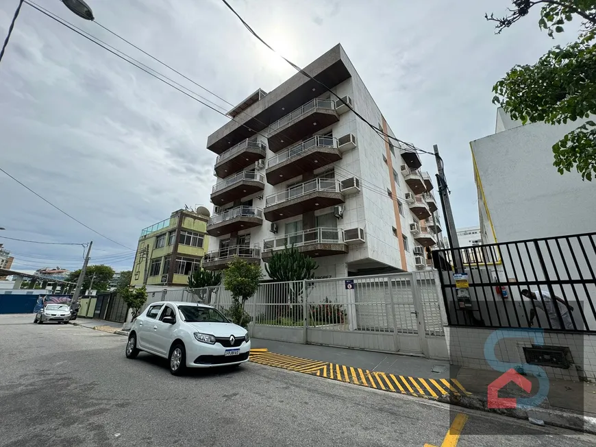 Foto 1 de Apartamento com 3 Quartos à venda, 280m² em Centro, Cabo Frio