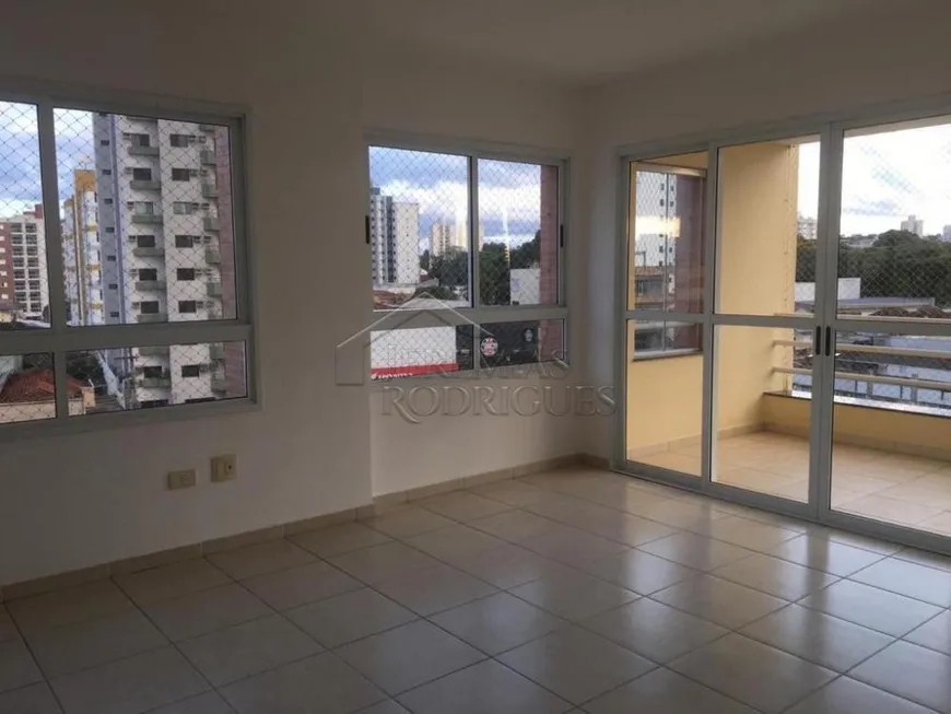 Foto 1 de Apartamento com 3 Quartos à venda, 200m² em Centro, Taubaté
