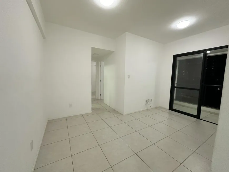 Foto 1 de Apartamento com 2 Quartos à venda, 54m² em Pernambués, Salvador