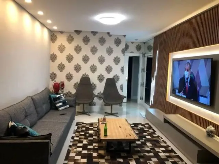 Foto 1 de Apartamento com 4 Quartos à venda, 138m² em Centro, Balneário Camboriú