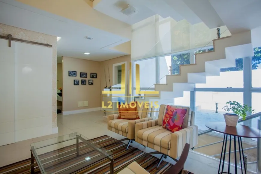Foto 1 de Casa de Condomínio com 4 Quartos à venda, 530m² em Jaguaribe, Salvador