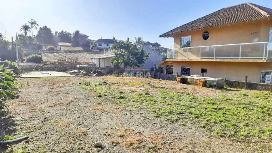 Foto 1 de Lote/Terreno à venda, 354m² em Jarivatuba, Joinville