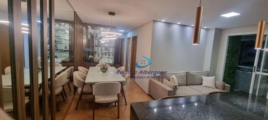 Foto 1 de Apartamento com 3 Quartos à venda, 77m² em Santa Rosa, Londrina