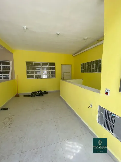 Foto 1 de Sobrado com 2 Quartos para alugar, 130m² em Nova Petrópolis, São Bernardo do Campo