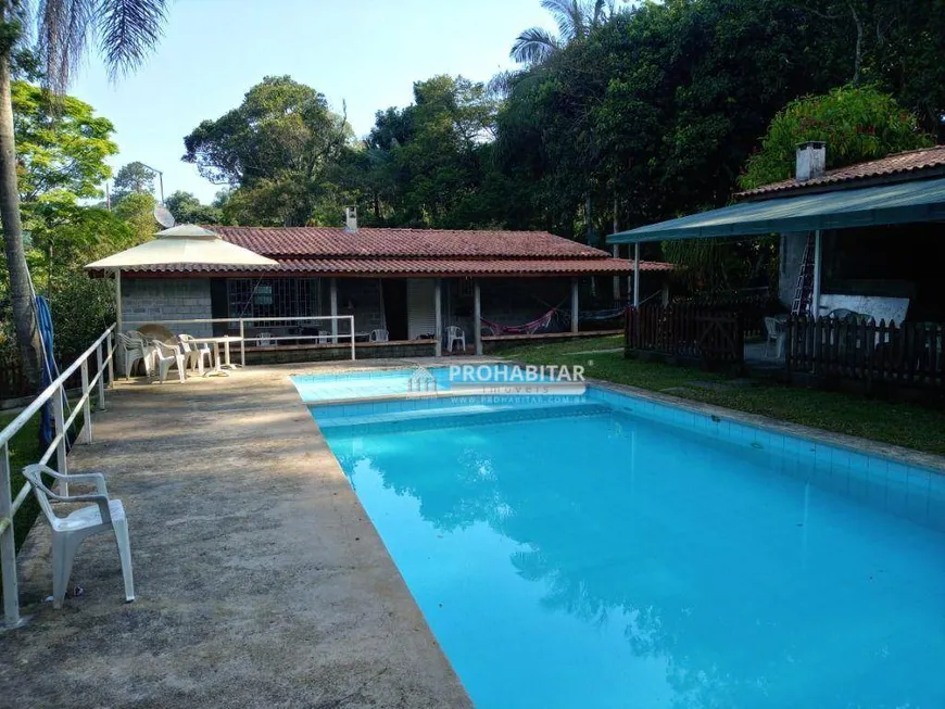 Foto 1 de Fazenda/Sítio com 3 Quartos à venda, 160m² em Jardim Santa Tereza, São Paulo