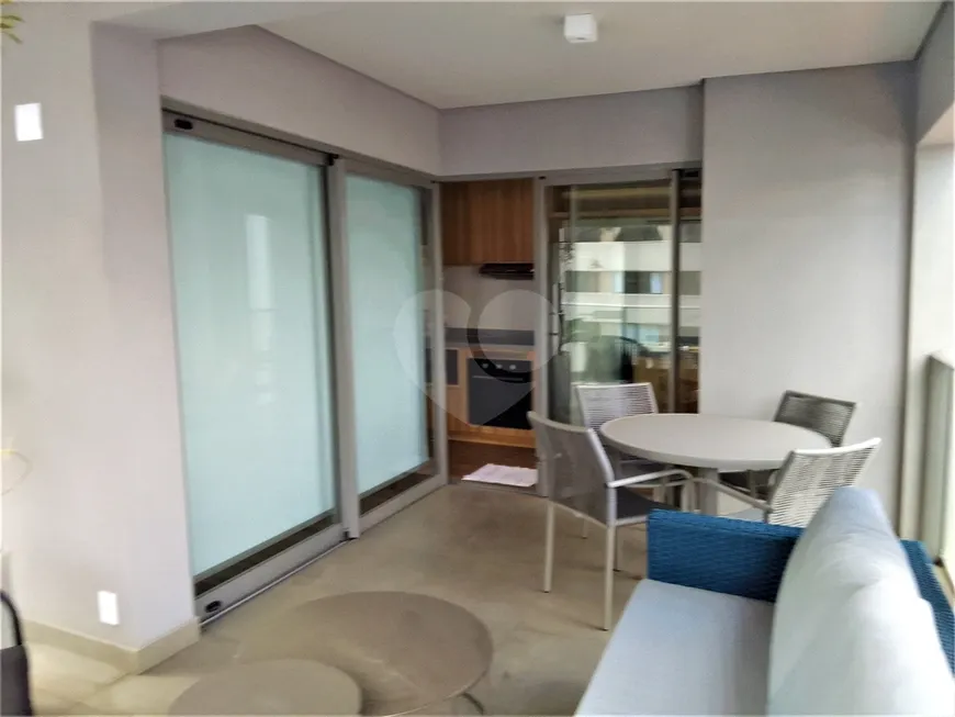 Foto 1 de Apartamento com 2 Quartos à venda, 71m² em Vila Madalena, São Paulo