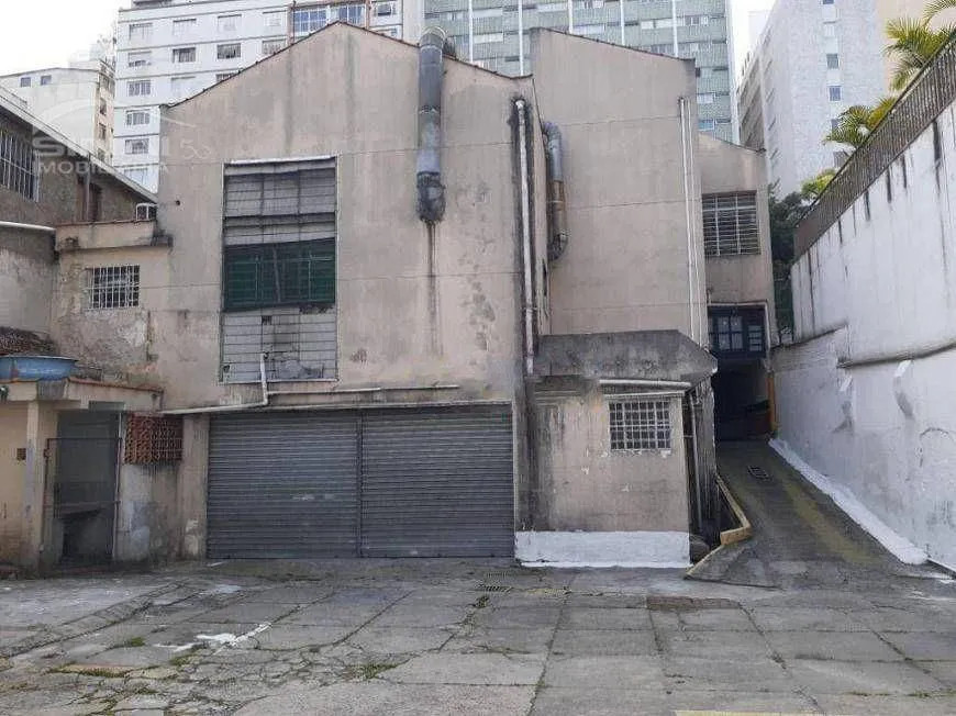Foto 1 de Galpão/Depósito/Armazém para alugar, 368m² em Santa Cecília, São Paulo