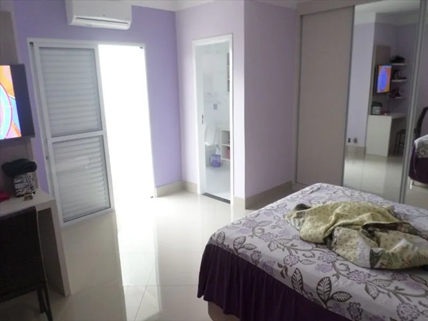 Foto 1 de Casa com 3 Quartos à venda, 110m² em Vila Lucinda, Santo André