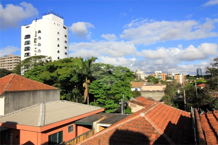 Foto 1 de Sobrado com 5 Quartos para venda ou aluguel, 300m² em Vila Madalena, São Paulo