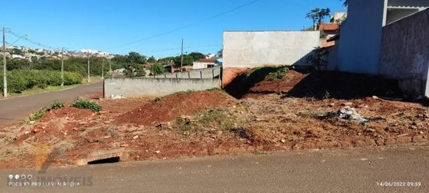 Foto 1 de Lote/Terreno com 1 Quarto à venda, 1m² em Ideal, Londrina