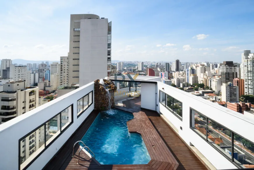 Foto 1 de Cobertura com 4 Quartos para venda ou aluguel, 626m² em Pacaembu, São Paulo