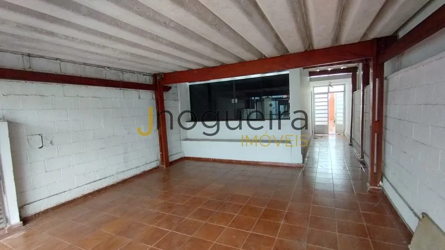 Foto 1 de Sobrado com 3 Quartos à venda, 130m² em Vila Anhanguera, São Paulo