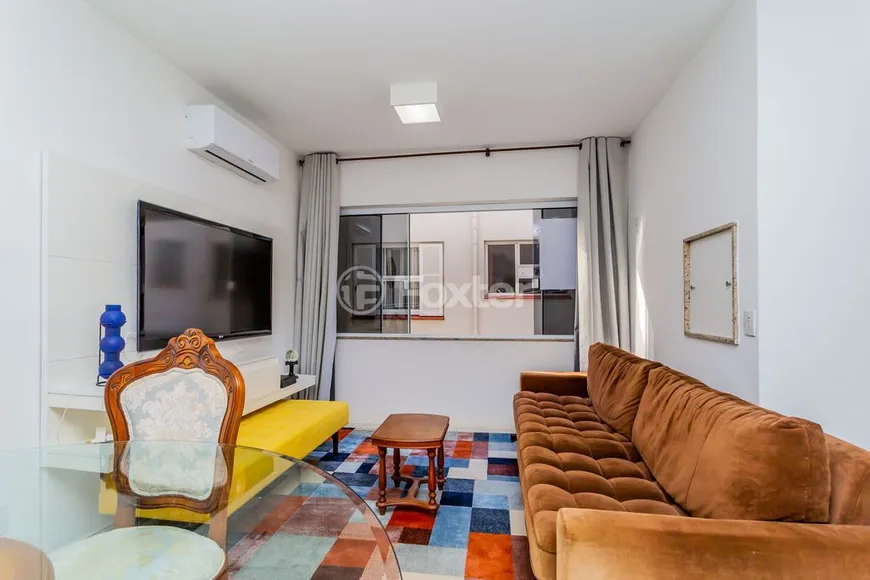 Foto 1 de Apartamento com 1 Quarto à venda, 53m² em Rio Branco, Porto Alegre