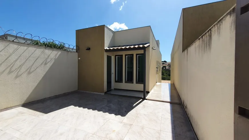 Foto 1 de Casa com 2 Quartos à venda, 180m² em Floresta Encantada, Esmeraldas