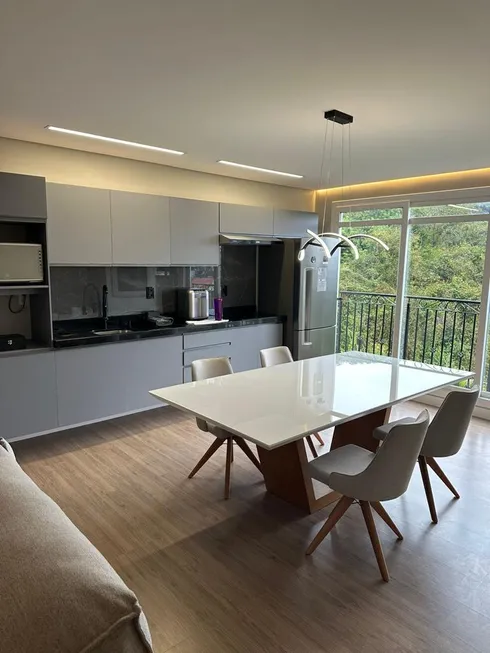 Foto 1 de Apartamento com 2 Quartos à venda, 81m² em Piratini, Gramado