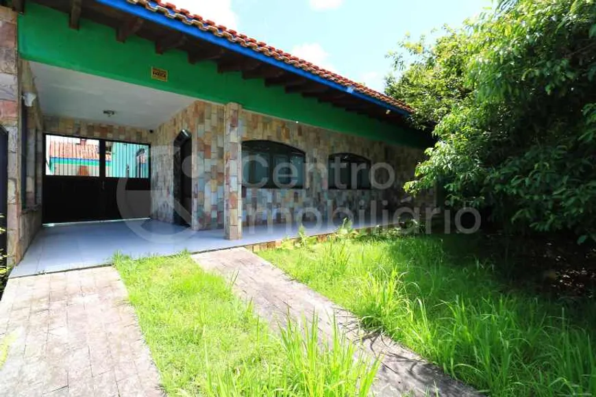 Foto 1 de Casa com 3 Quartos à venda, 223m² em Stella Maris, Peruíbe