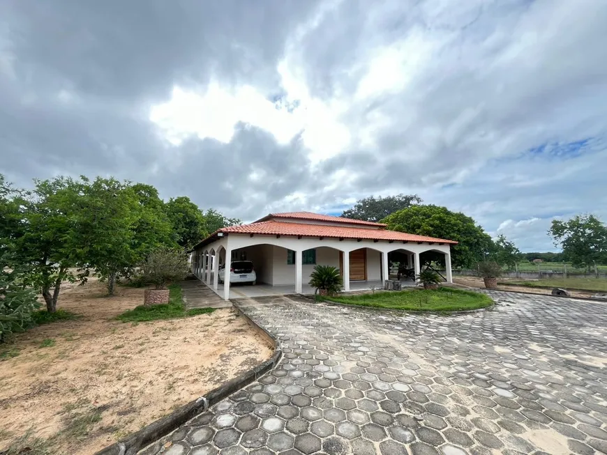 Foto 1 de Fazenda/Sítio com 4 Quartos à venda, 50000m² em , Juvenília