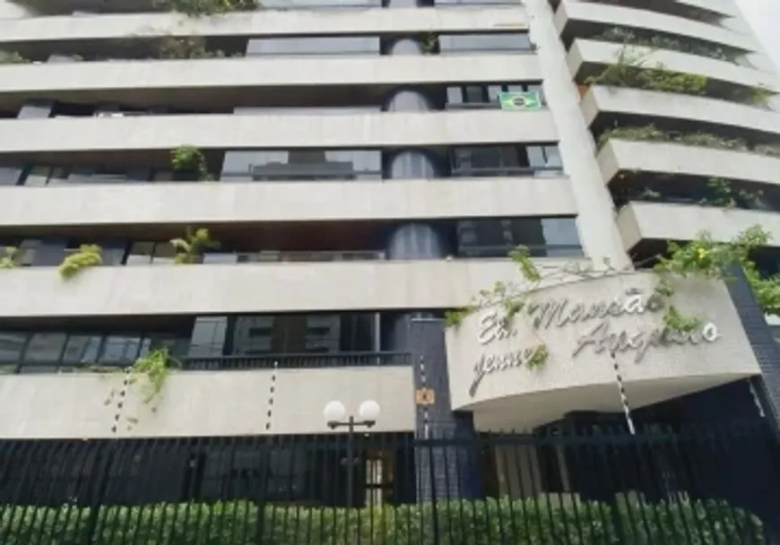 Foto 1 de Apartamento com 3 Quartos à venda, 214m² em Jardins, Aracaju