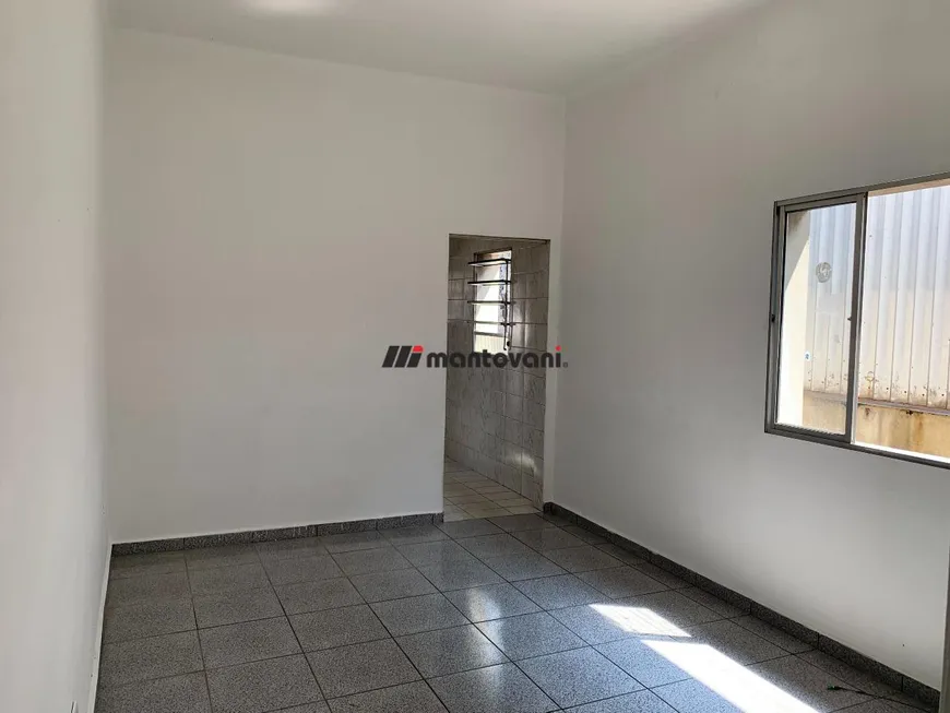 Foto 1 de Casa com 2 Quartos para alugar, 111111111m² em Vila Prudente, São Paulo