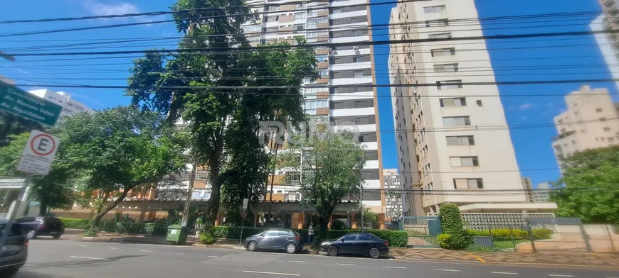 Foto 1 de Apartamento com 3 Quartos à venda, 143m² em Cambuí, Campinas