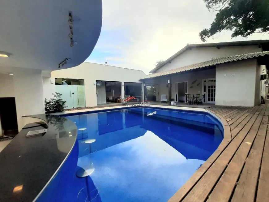 Foto 1 de Casa de Condomínio com 3 Quartos à venda, 250m² em Caravelas, Armação dos Búzios