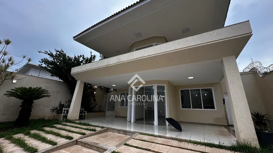 Foto 1 de Casa com 4 Quartos à venda, 420m² em Todos os Santos, Montes Claros