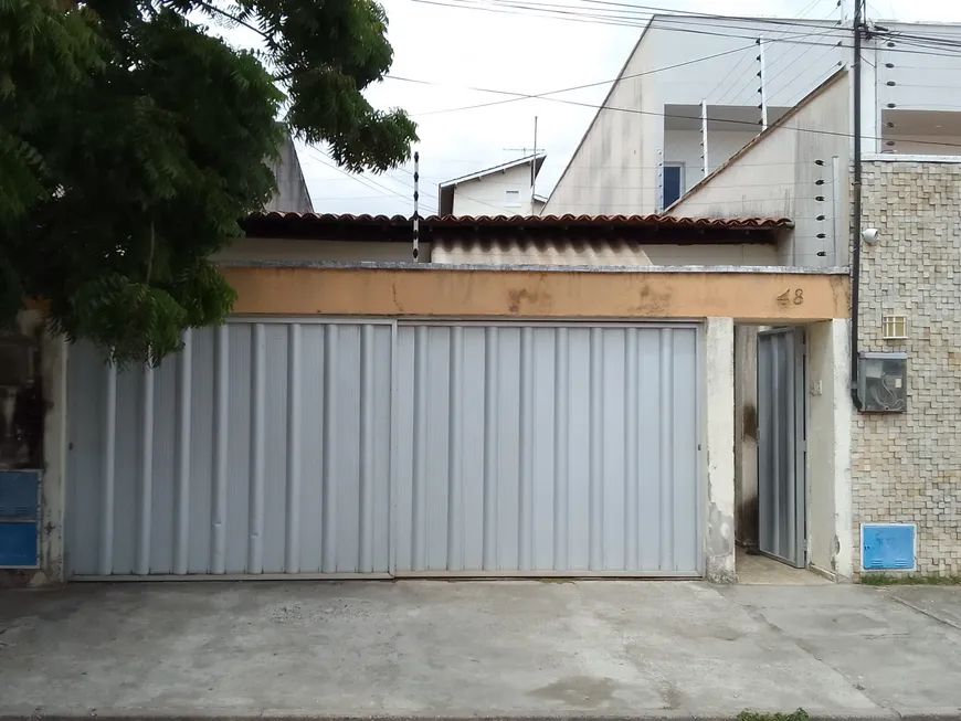 Foto 1 de Casa com 2 Quartos para alugar, 50m² em Cajazeiras, Fortaleza