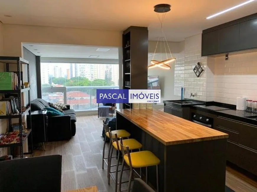 Foto 1 de Apartamento com 2 Quartos à venda, 70m² em Campo Belo, São Paulo