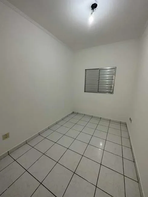 Foto 1 de Casa de Condomínio com 2 Quartos à venda, 56m² em Sítio do Campo, Praia Grande