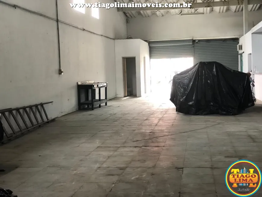 Foto 1 de Ponto Comercial com 3 Quartos à venda, 600m² em Travessão, Caraguatatuba