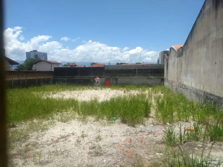 Foto 1 de Lote/Terreno para alugar, 600m² em Vila Bourghese, Pindamonhangaba