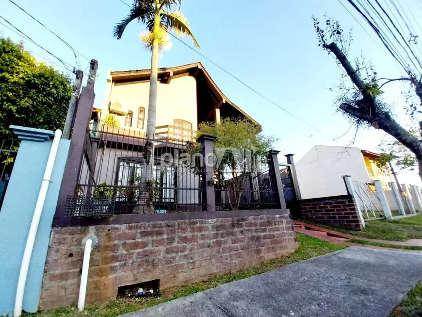 Foto 1 de Casa com 3 Quartos à venda, 200m² em Dom Feliciano, Gravataí