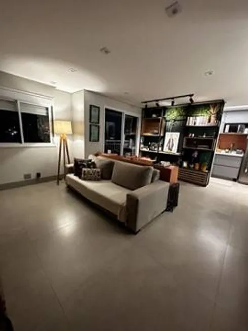 Foto 1 de Apartamento com 1 Quarto à venda, 63m² em Vila Isa, São Paulo