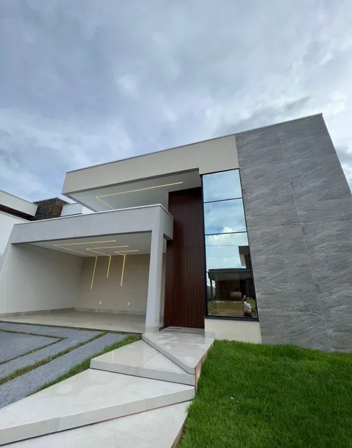 Foto 1 de Casa de Condomínio com 3 Quartos à venda, 250m² em Cidade Jardim, Porto Velho
