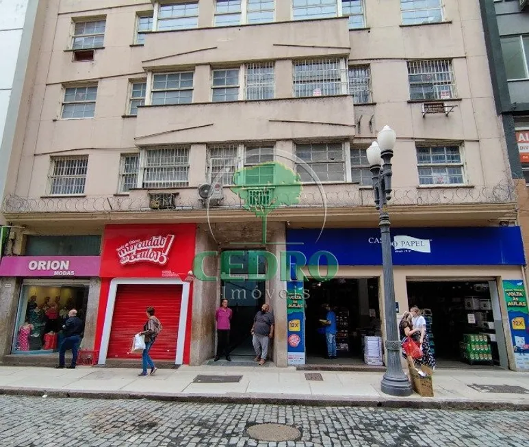 Foto 1 de Ponto Comercial para alugar, 45m² em Centro Histórico, Porto Alegre