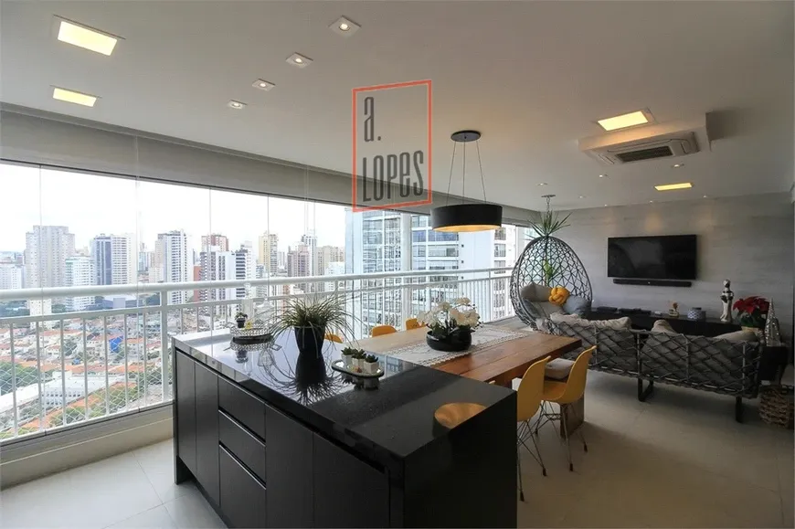 Foto 1 de Apartamento com 2 Quartos à venda, 120m² em Santana, São Paulo