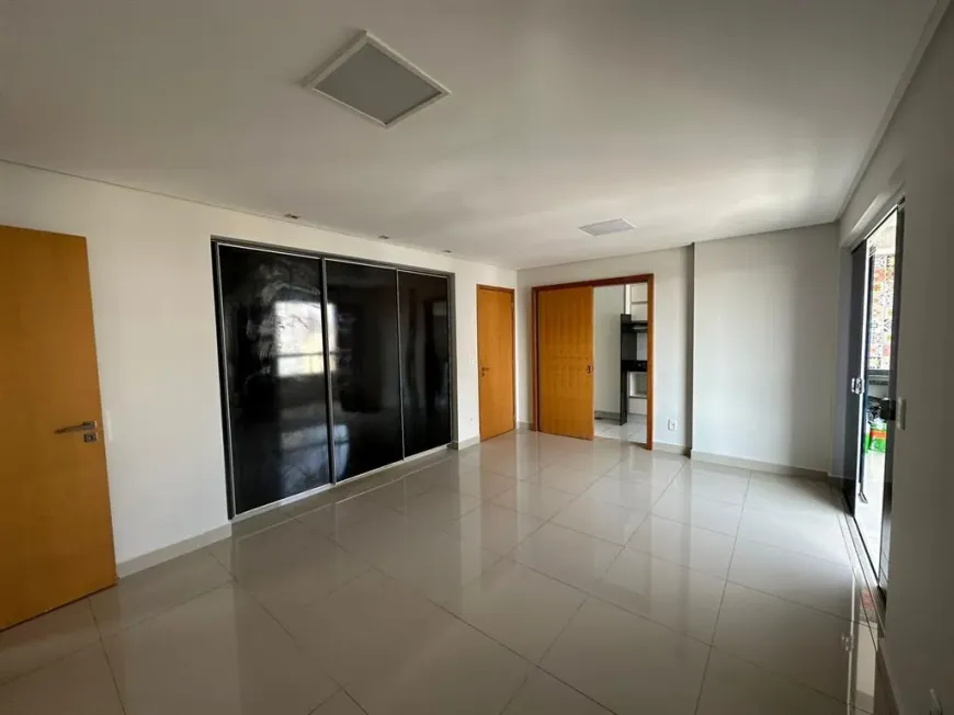 Foto 1 de Apartamento com 2 Quartos à venda, 66m² em Setor Oeste, Goiânia